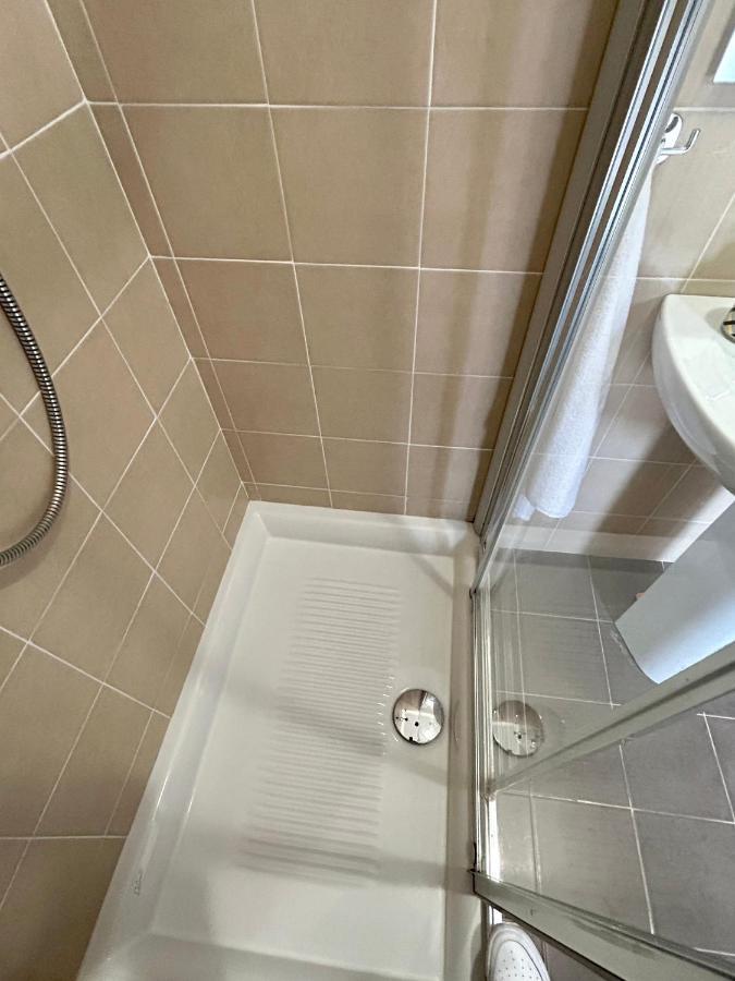 Tua Duplex Apartment Salò Екстериор снимка