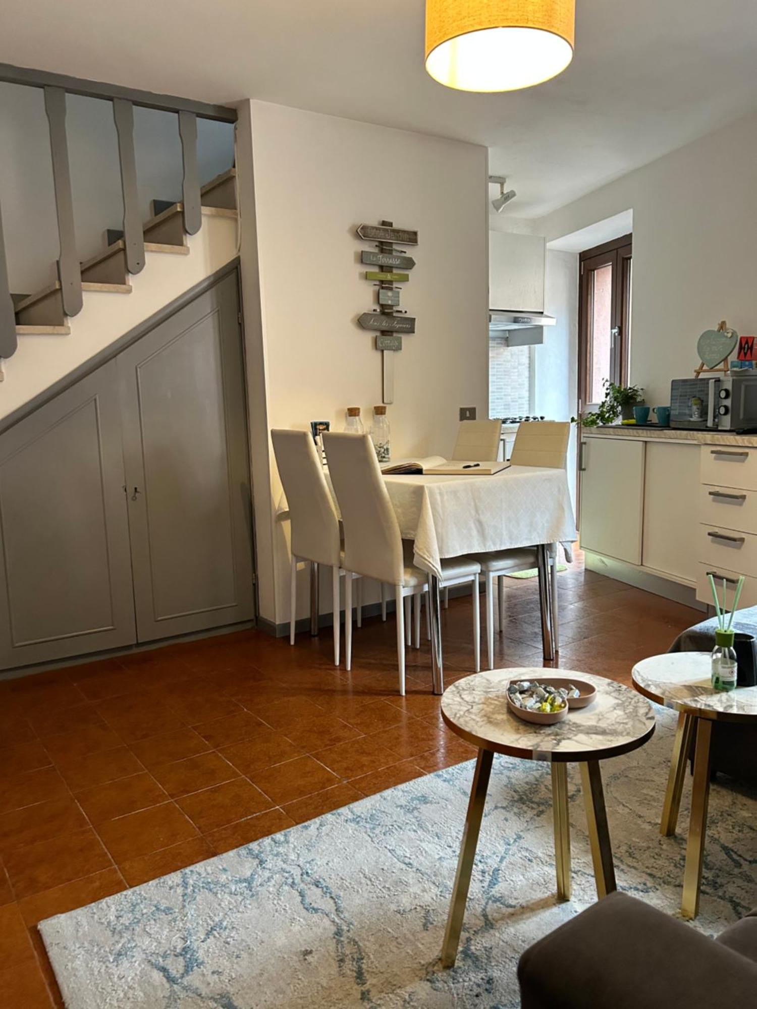 Tua Duplex Apartment Salò Екстериор снимка