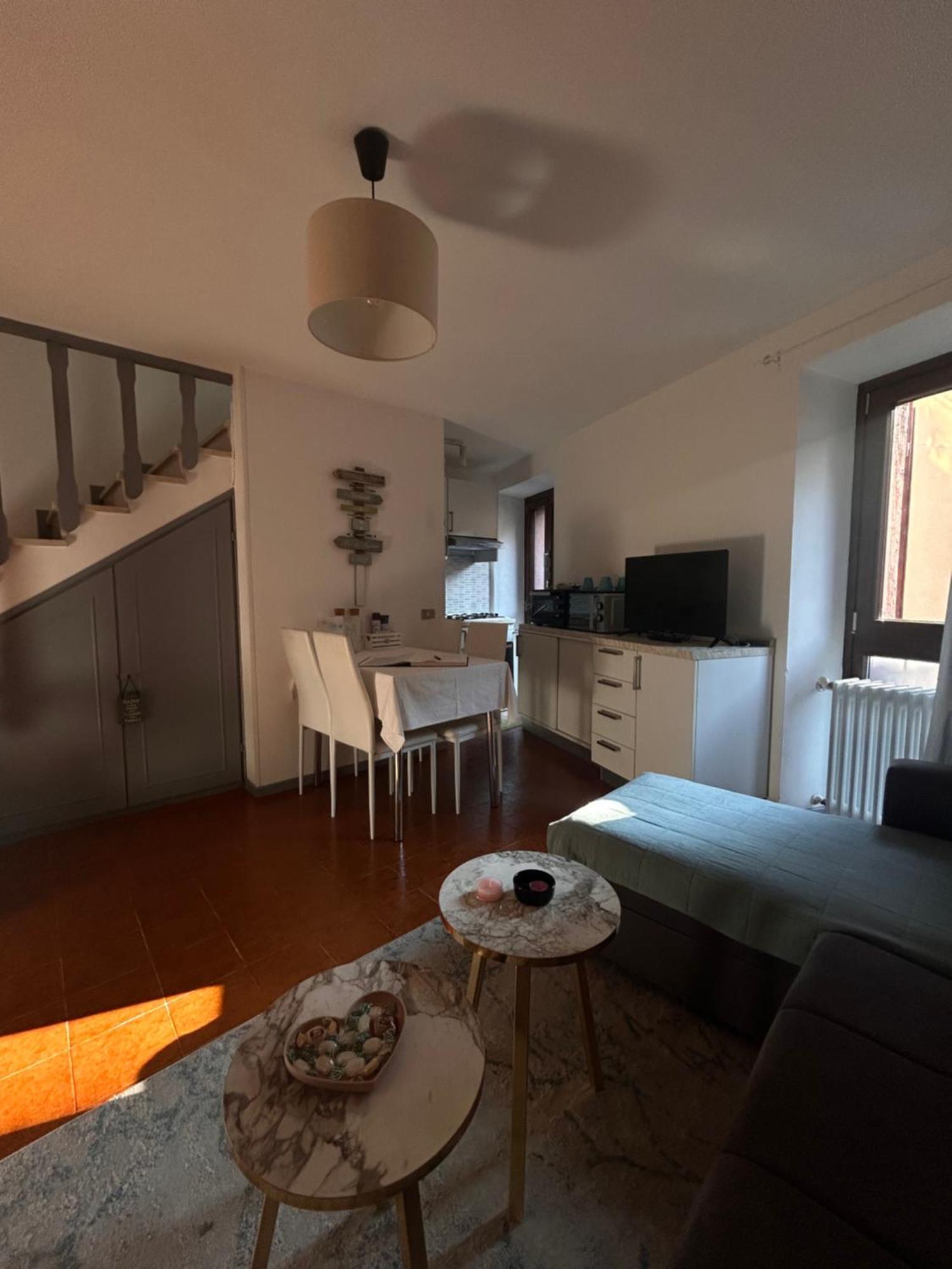 Tua Duplex Apartment Salò Екстериор снимка